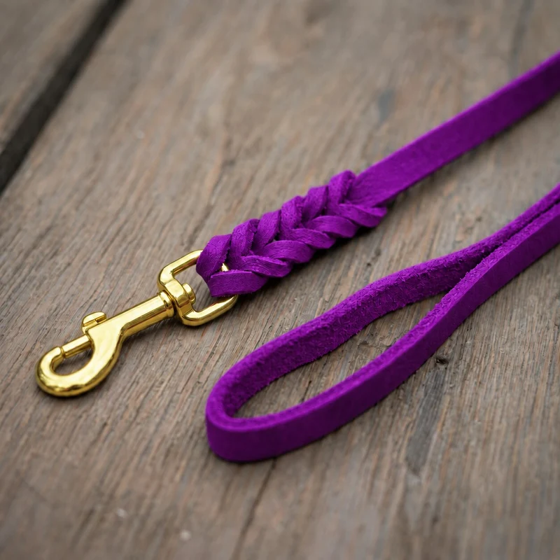 Bellepet Fettlederleine extra geflochten mit Handschlaufe – Messing