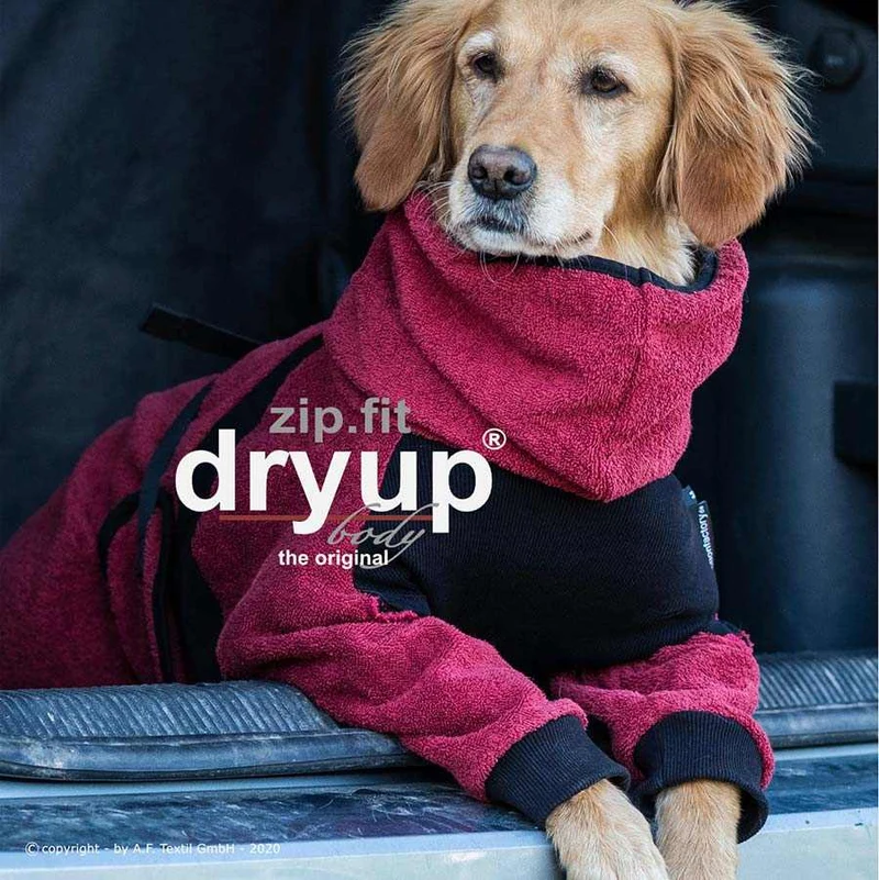 DRYUP BODY® Hundebademantel mit Beinen Bordeaux-Rot