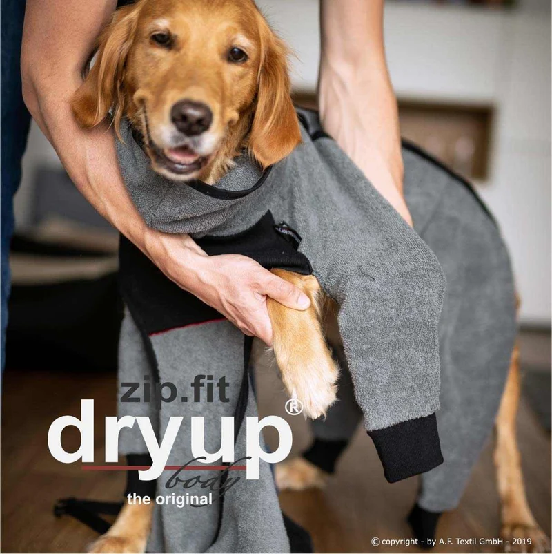 DRYUP BODY® Hundebademantel mit Beinen Grau