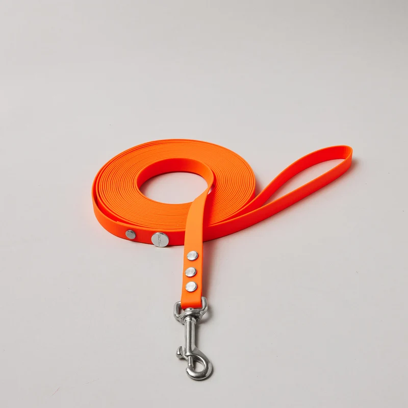 Schleppleine Biothane Neonorange, mit Handschlaufe