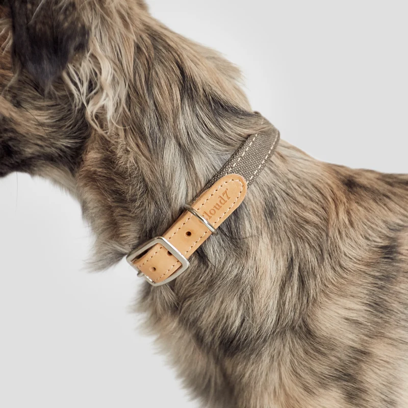 Halsband Tivoli Greige