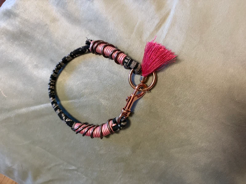 Halsband Apart