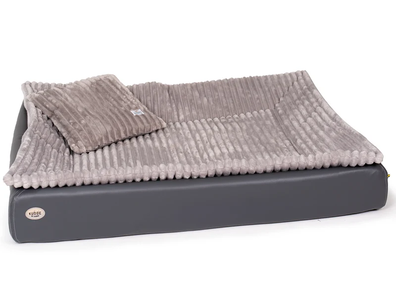 All-In Relax Bundle | KUDDE Hundebett + Einlage & Kissen