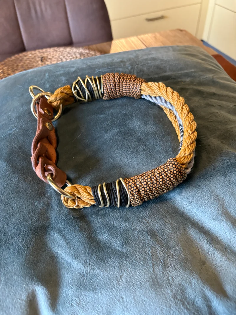 Halsband Autumn
