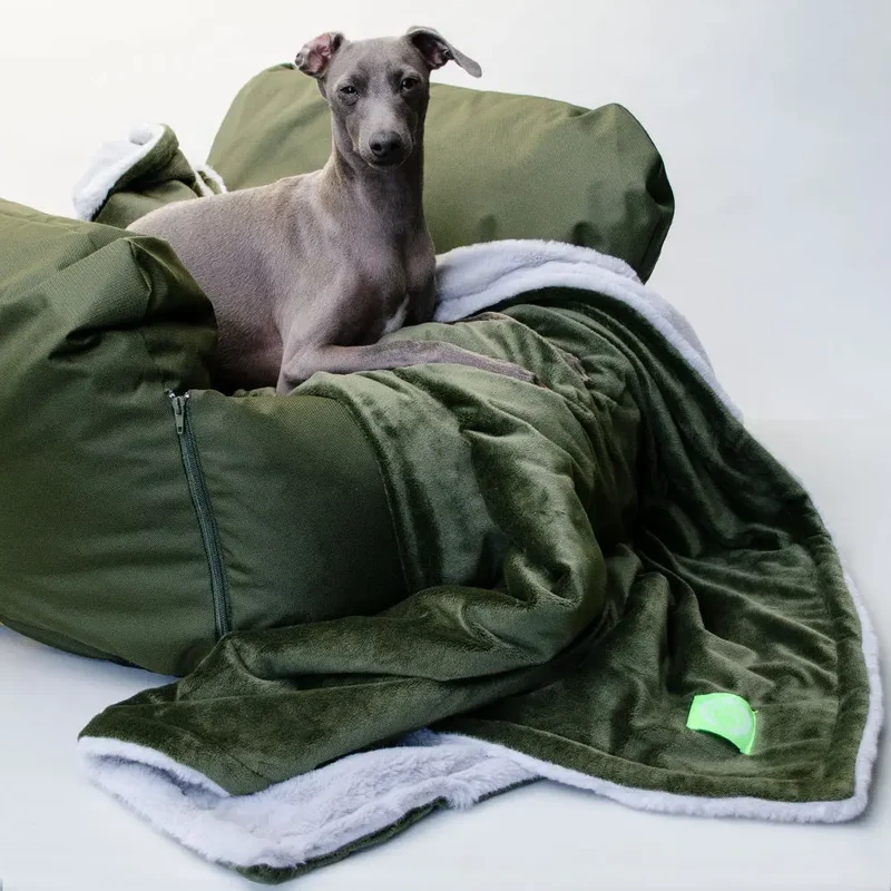 Hundedecke der Luxusklasse "Plaid - Deluxe" oliv-silber