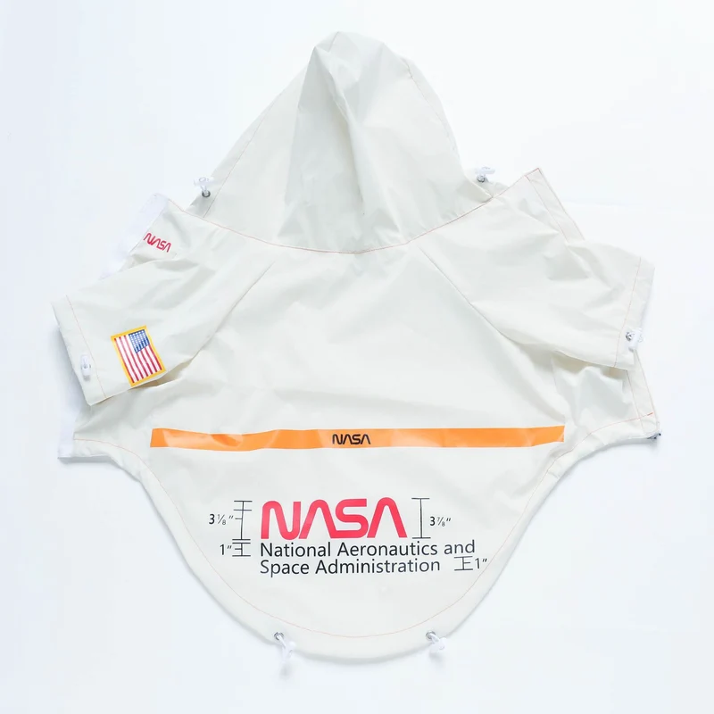NASA Reflective Space Suit - Fancy Regenmantel für Hunde!