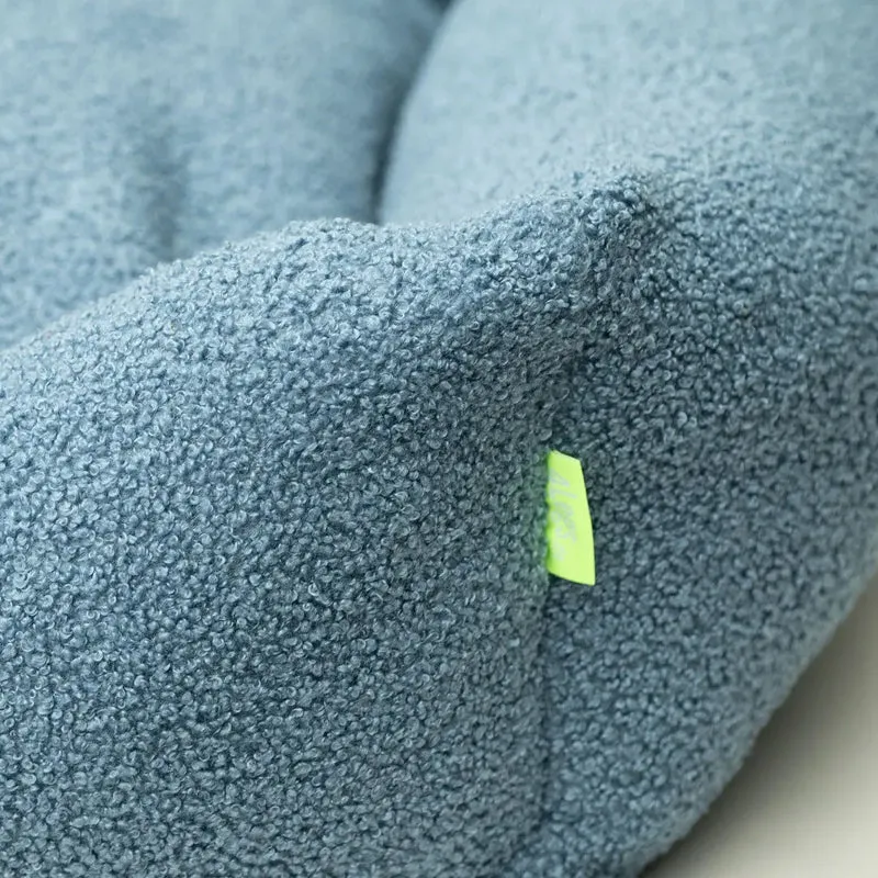 Luxus-Hundebett „Canapé Teddy Deluxe“ hellblau