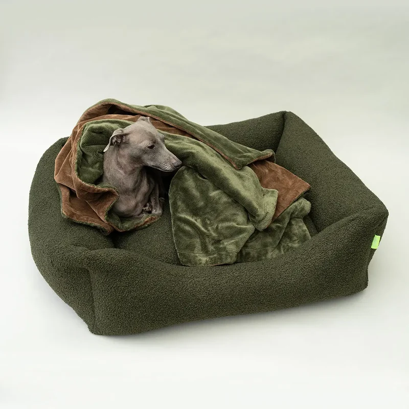 Luxus-Hundebett „Canapé Teddy Deluxe“ oliv