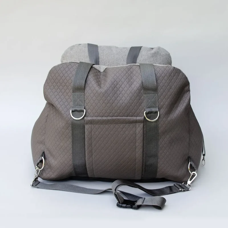ISOFIX-Hundeautositz „Travel Deluxe" – Flanell Exclusive