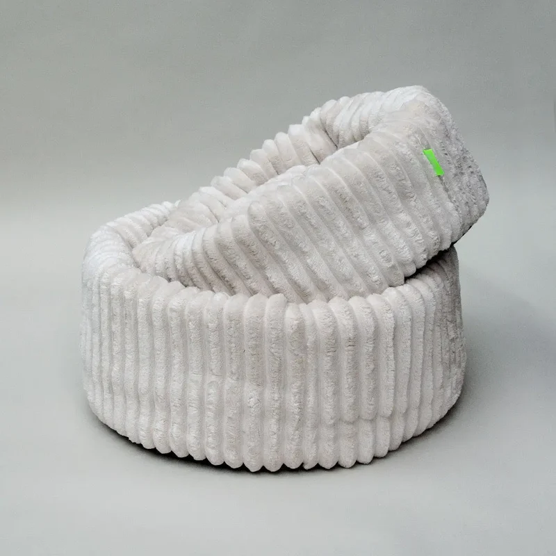 Elegantes Hundebett „Biscuit“ - creme
