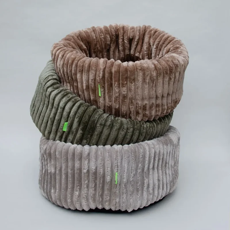 Das kuschelige Hundebett „Biscuit“ - oliv