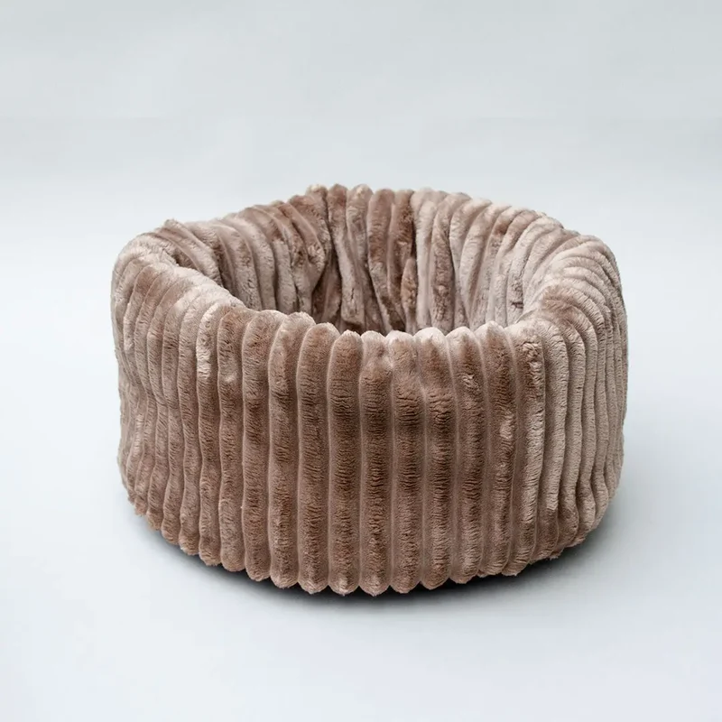 Das kuschelige Hundebett „Biscuit“ - toffee