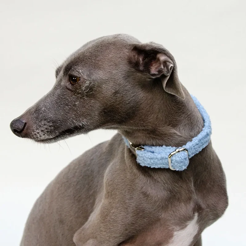 Kuscheliges Halsband „Teddybaer“ bleu