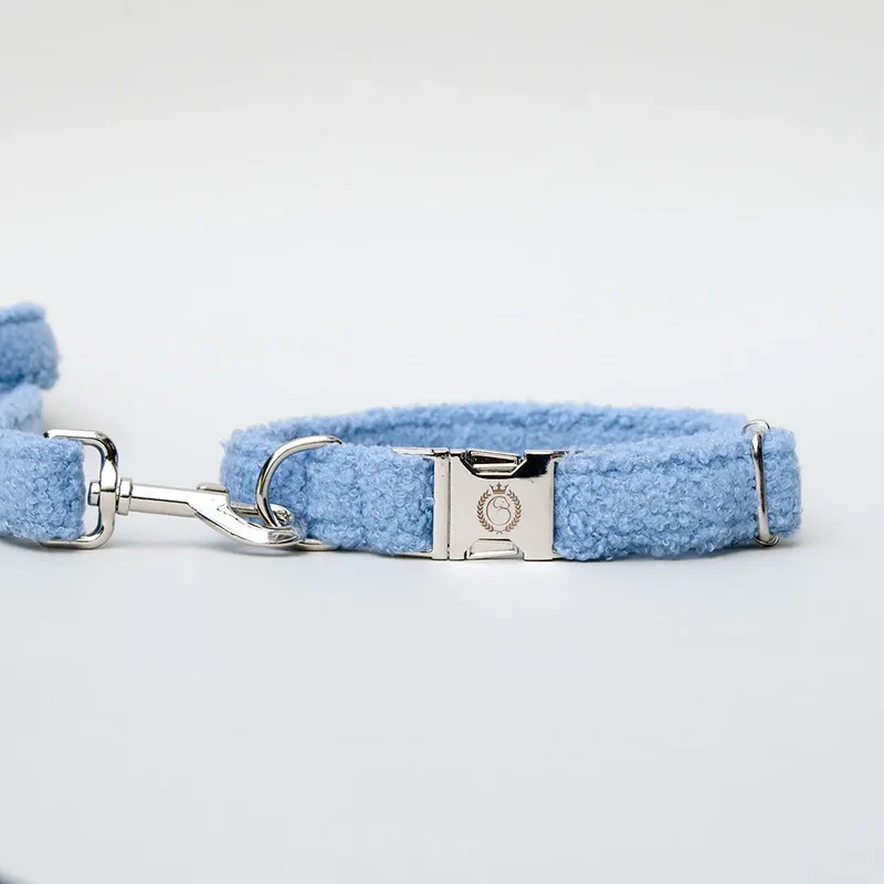 Kuscheliges Halsband „Teddybaer“ bleu