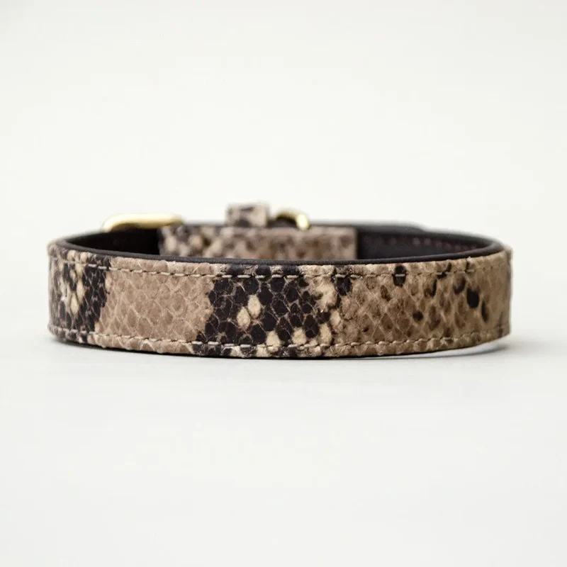 Lederhalsband mit Polsterung "Fake-Snake"