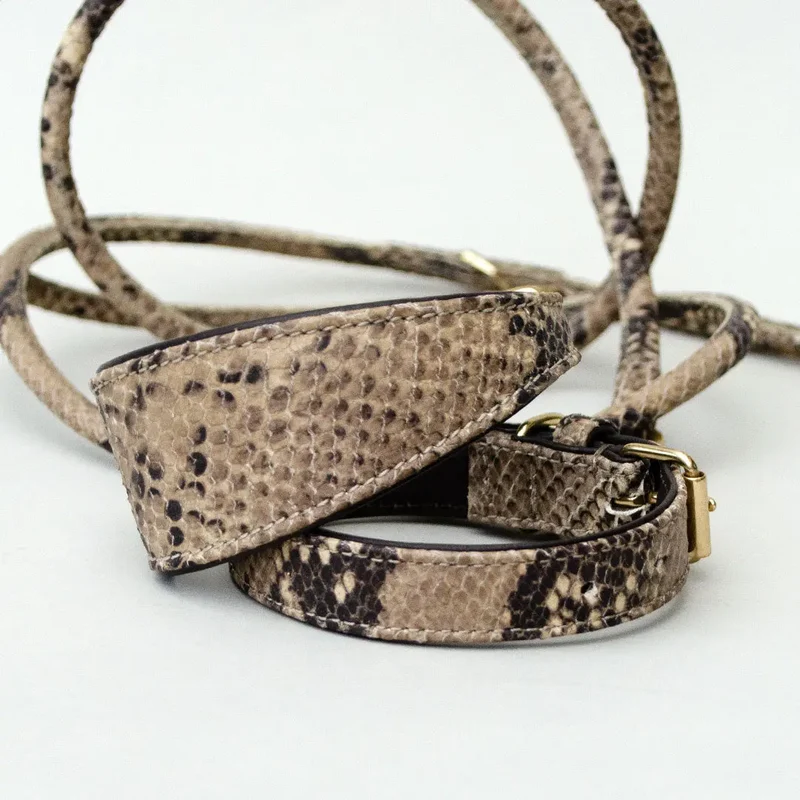 Lederhalsband mit Polsterung "Fake-Snake"