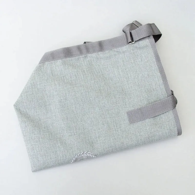 Die Tasche für Hundezubehör "4Legs-Weekender" - Inès