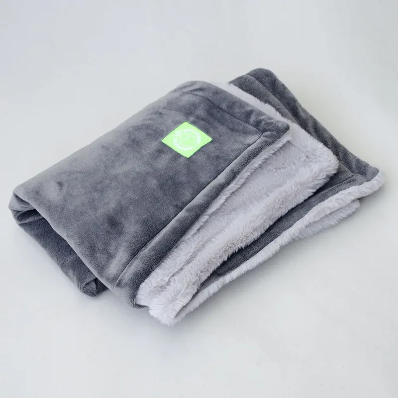 "Plaid - Deluxe" grey-silver
