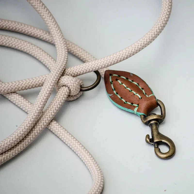 Bohemian Führleine - "white sands leash SLIM"