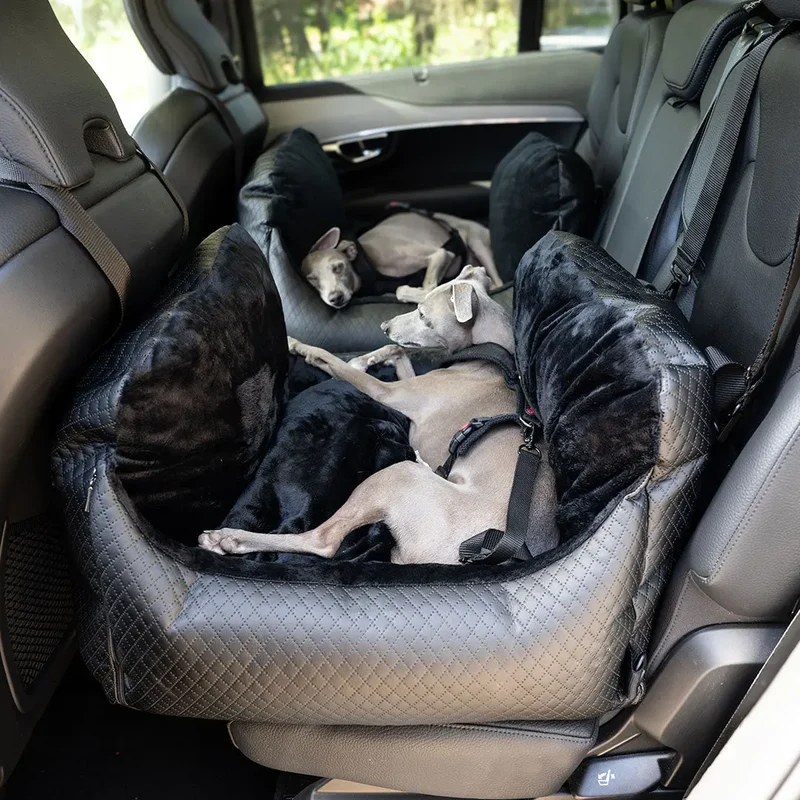 ISOFIX-Hundeautositz „Travel Deluxe" – Black Magic