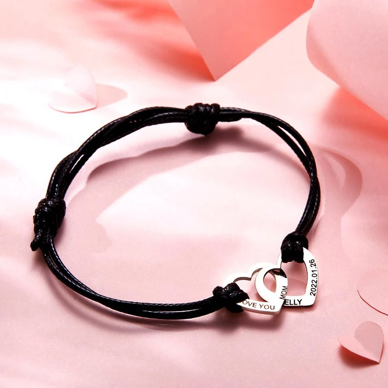 Armband mit zwei Liebesherzen, personalisierbar mit Namen & Datum