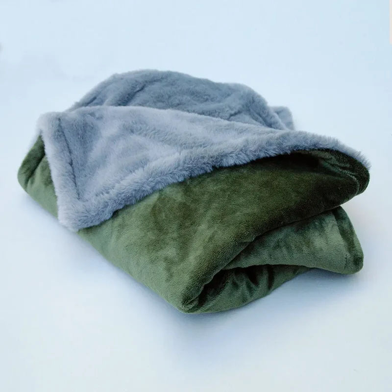 Luxus Hundedecke "Plaid - Deluxe" oliv-grey