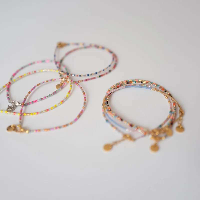 BE BLUSH Verschiedene Armbänder