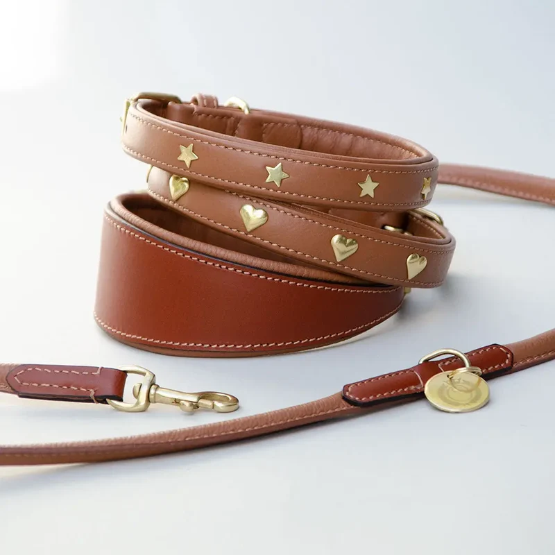 Gepolstertes Lederhalsband "Heart of Gold" - Tan
