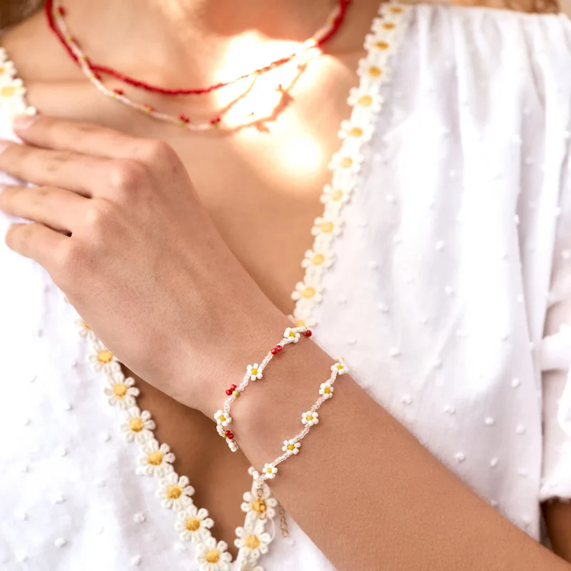 LISE Blumenperlenarmband