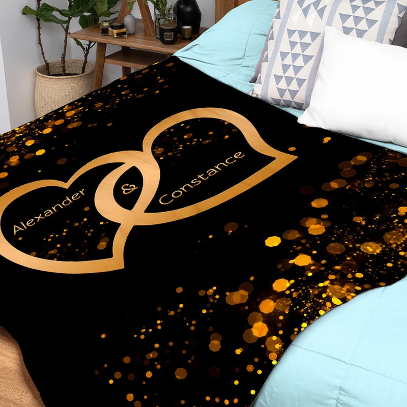 Handtuch personalisiert mit zwei Namen und "Goldherzen" div. Größen